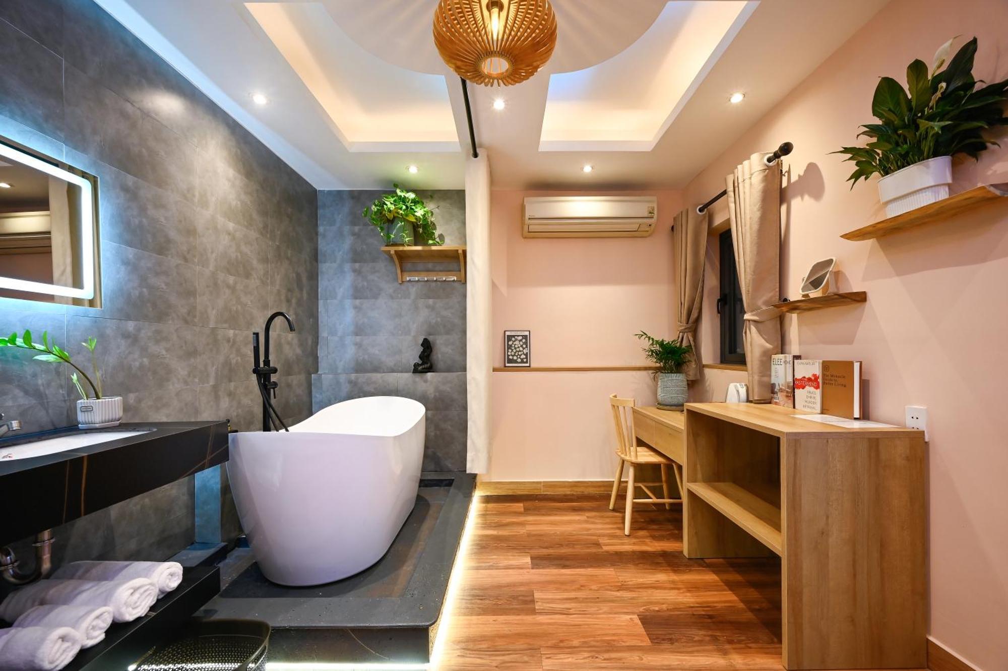 Elegant Feel - M&a Hotel 3*